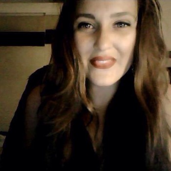 Feryal - Femme trans à Wittenbach Profil de Feryal, 23 ans, Femme trans à Wittenbach (Saint-Gall)